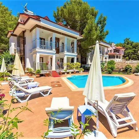 Lorraine - Solo Villa, Luxury At Hisaronu, Ολουντενίζ