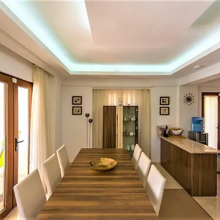 Vila Lorraine - Solo Villa, Luxury At Hisaronu,