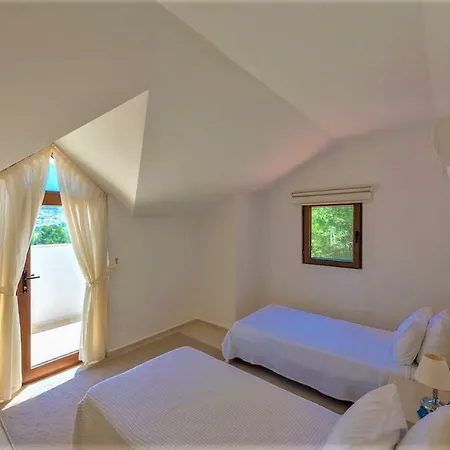 Lorraine - Solo Villa, Luxury At Hisaronu, *